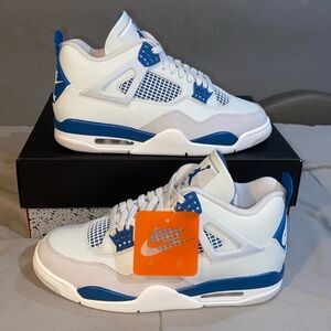 JORDAN 4 MILITARY BLUE